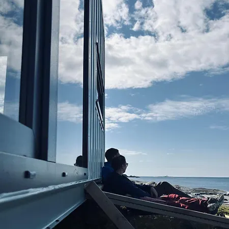 Atlantic Road Sleeping Experience Re-treats *