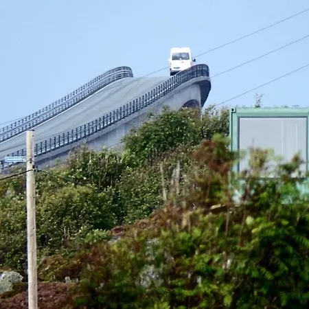 Atlantic Road Sleeping Experience Re-treats Vevang