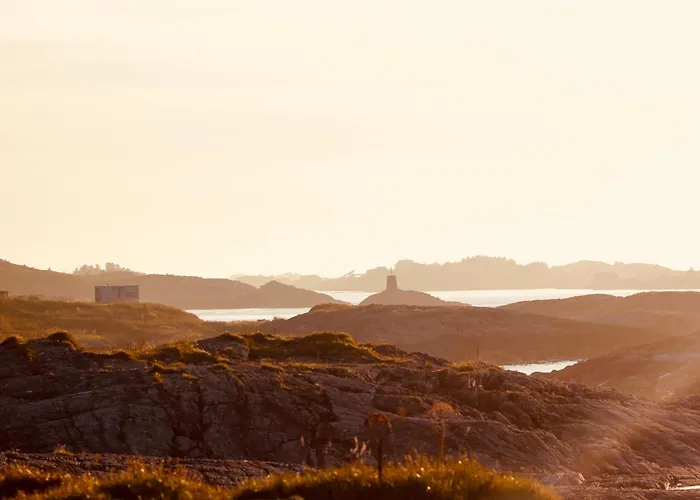 Luxe tent Atlantic Road Sleeping Experience Re-treats *