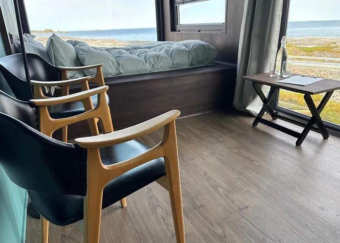 Atlantic Road Sleeping Experience Re-treats Vevang