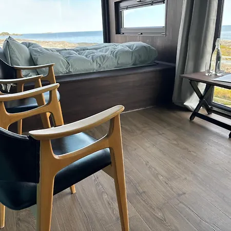 Atlantic Road Sleeping Experience Re-treats Vevang